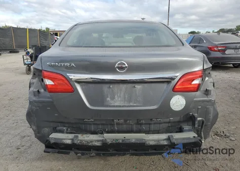 2016 Nissan Sentra S z USA, uszkodzony, nr VIN 3N1AB7AP4GY260357